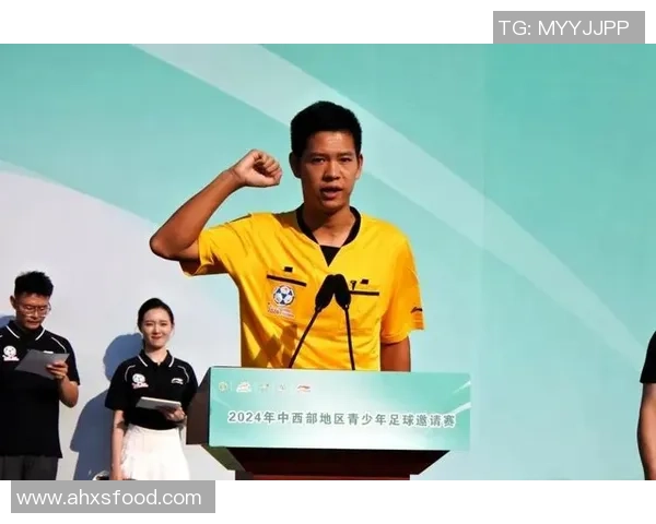 兴义足球球星的崛起与发展探索及其对地方足球文化的影响 兴义足球球星的崛起与发展探索及其对地方足球文化的影响