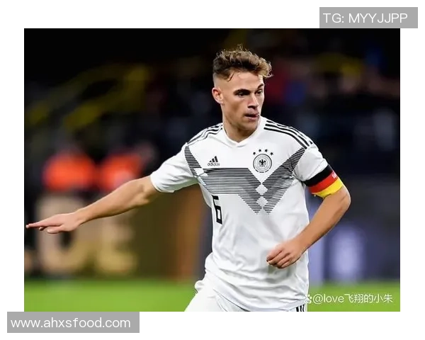 德国足球队球星女友风采:美丽如花,飒爽如虎 德国足球队球星女友风采:美丽如花,飒爽如虎