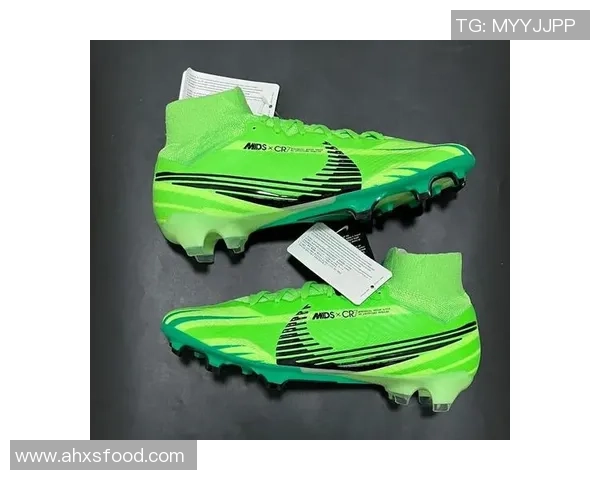 足球球星专属鞋款价格合理范围分析与购买建议